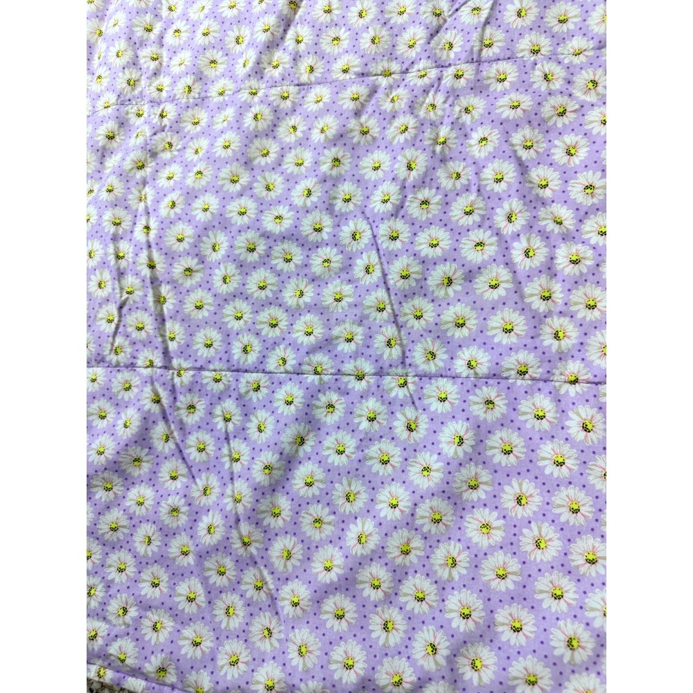 Handmade Purple Daisy Floral Quilted Blanket Throw 41x70 Cottagecore Farmhouse - Picture 2 of 7